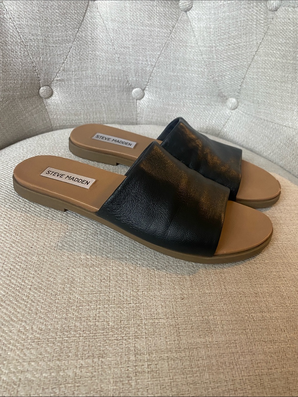 Steve Madden Black Leather Slide Sandals with Tan Footbed